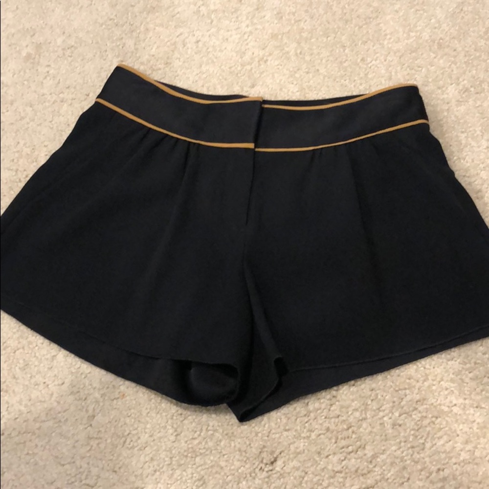 Babaton shorts